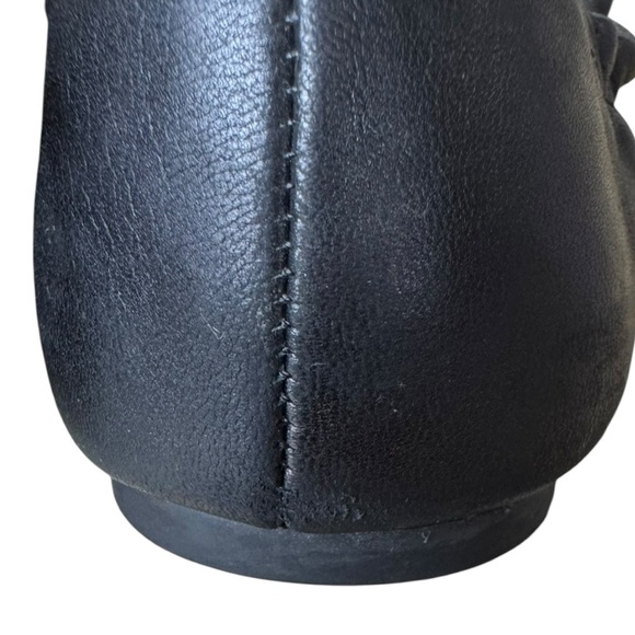 Tory Burch Classic Ambrose Black Leather Logo Ballet Flat Size 8.5M - Picture 8 of 10